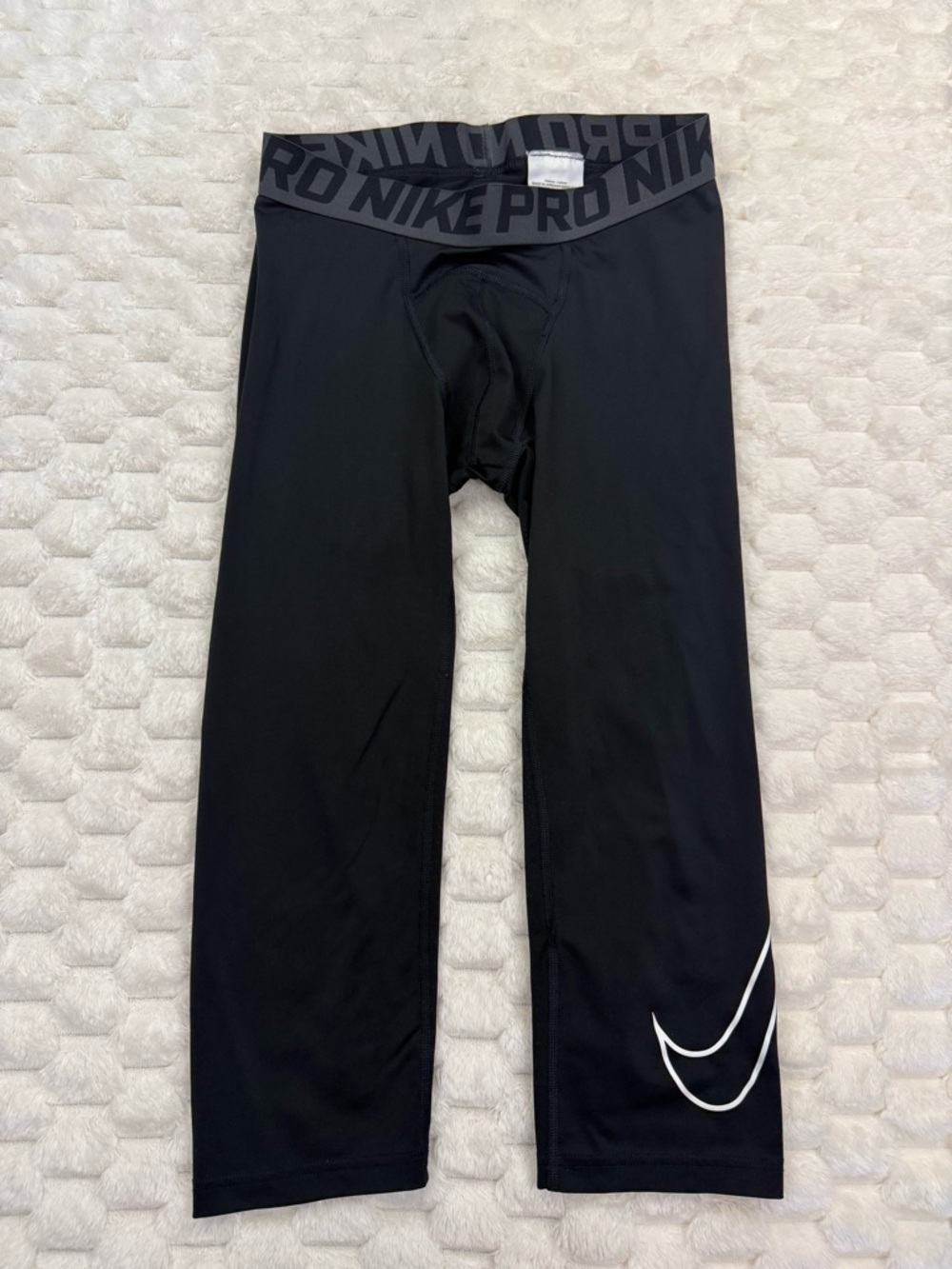 Boys Nike Pro Dri-FIT 3/4 Compression Tights XL (18-20) Black 726465-010